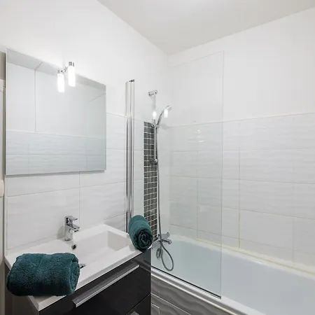 Le Jungle - Hyper Centre Apartment